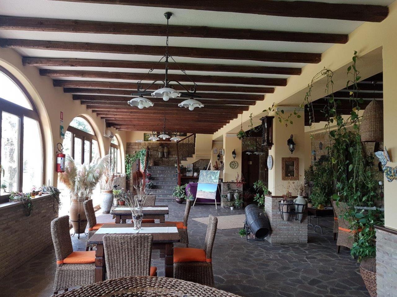 Agriturismo Il Drago Mirabella Imbaccari Exterior foto