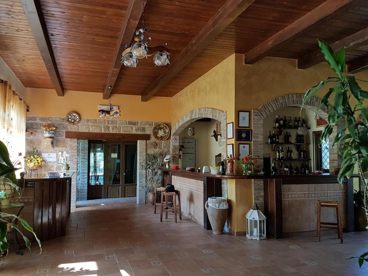 Agriturismo Il Drago Mirabella Imbaccari Exterior foto