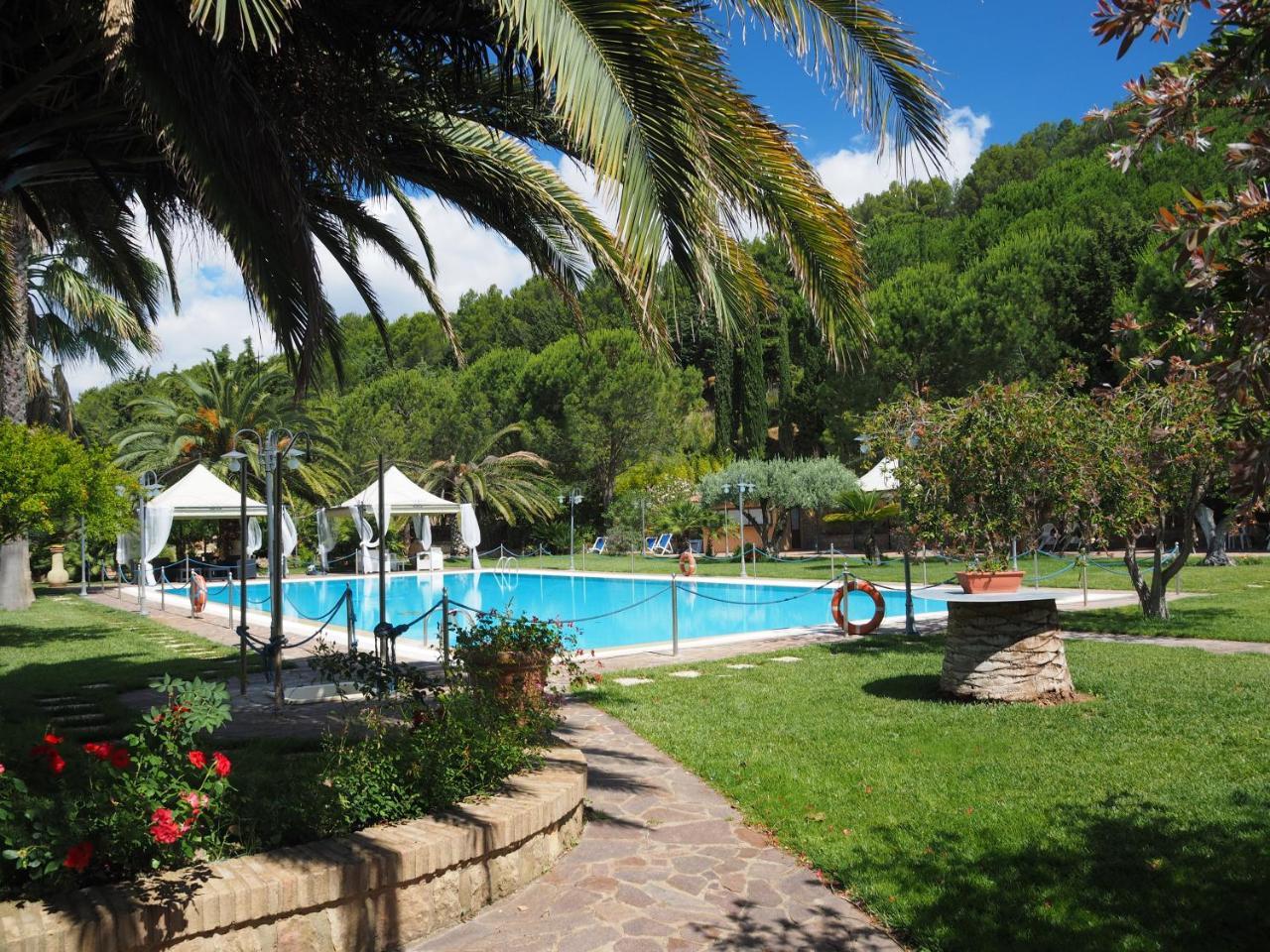 Agriturismo Il Drago Mirabella Imbaccari Exterior foto