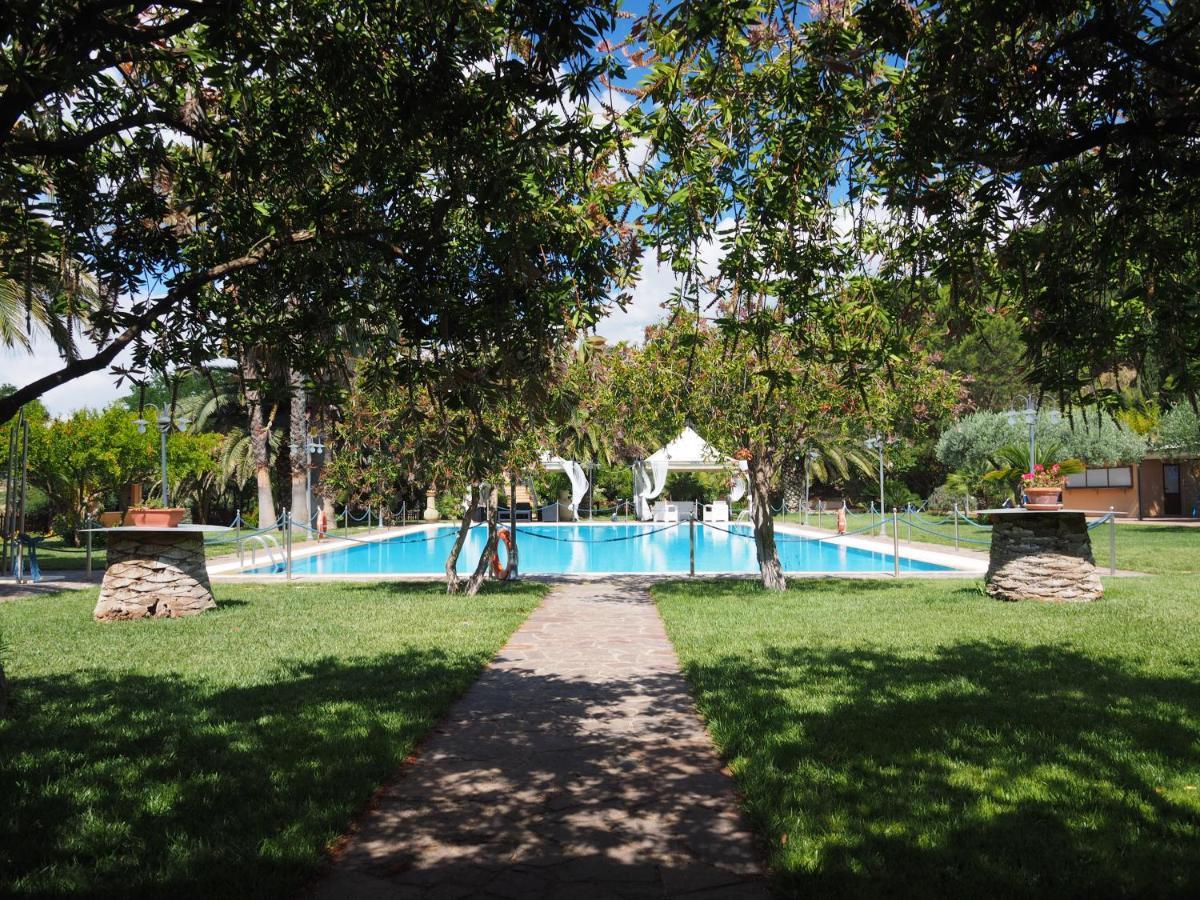 Agriturismo Il Drago Mirabella Imbaccari Exterior foto