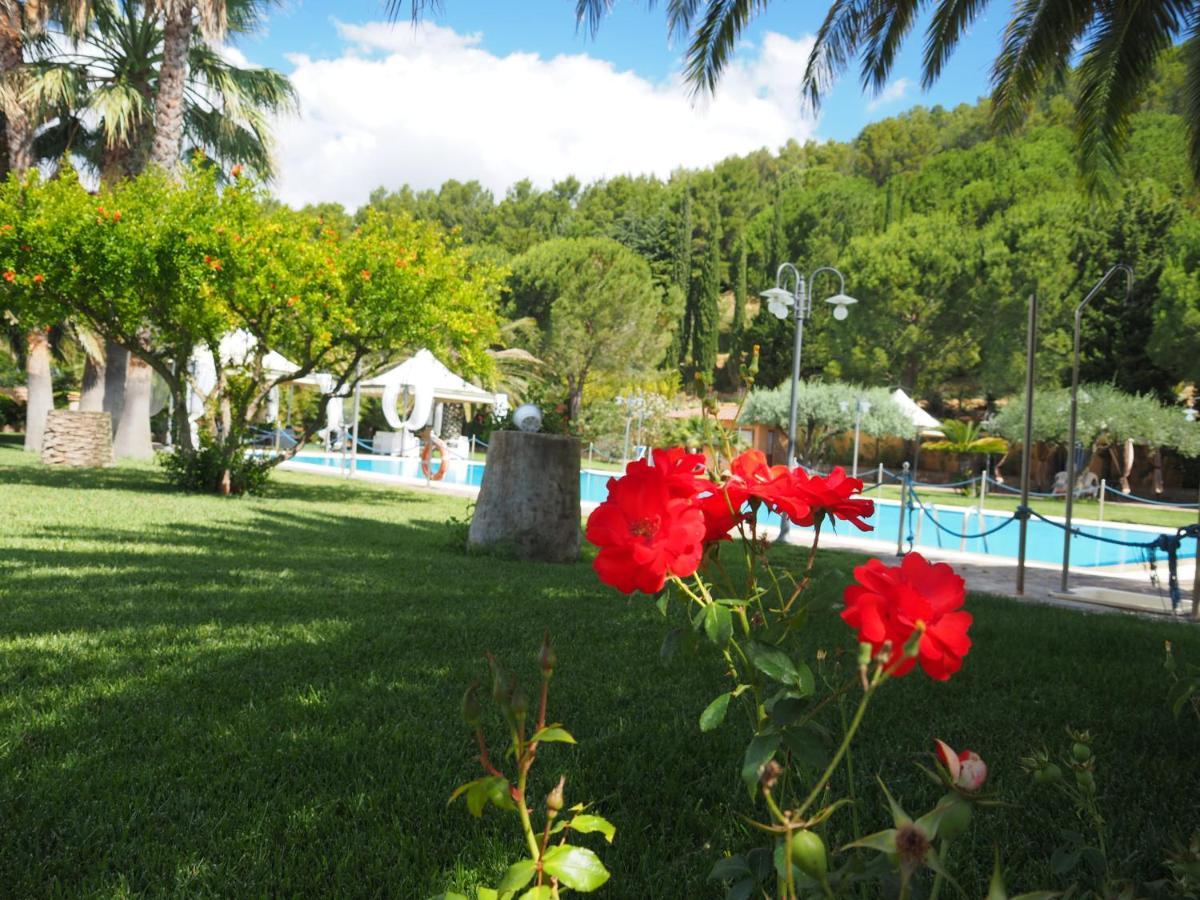 Agriturismo Il Drago Mirabella Imbaccari Exterior foto