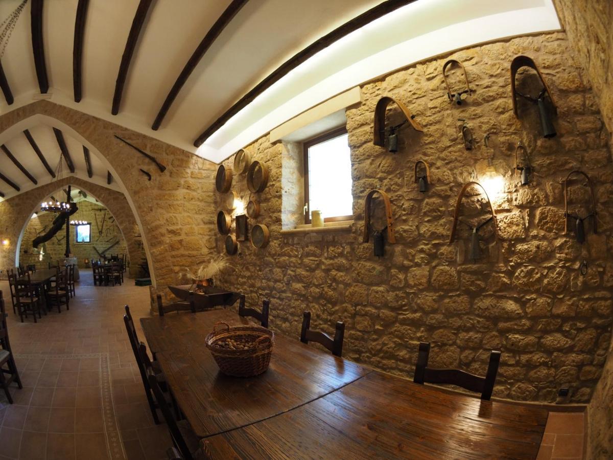 Agriturismo Il Drago Mirabella Imbaccari Exterior foto